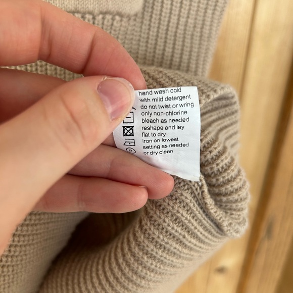 Women’s Anrabess Tan Knit Cowlneck Sleeveless Sweater with Pocket Size M - Picture 5 of 6